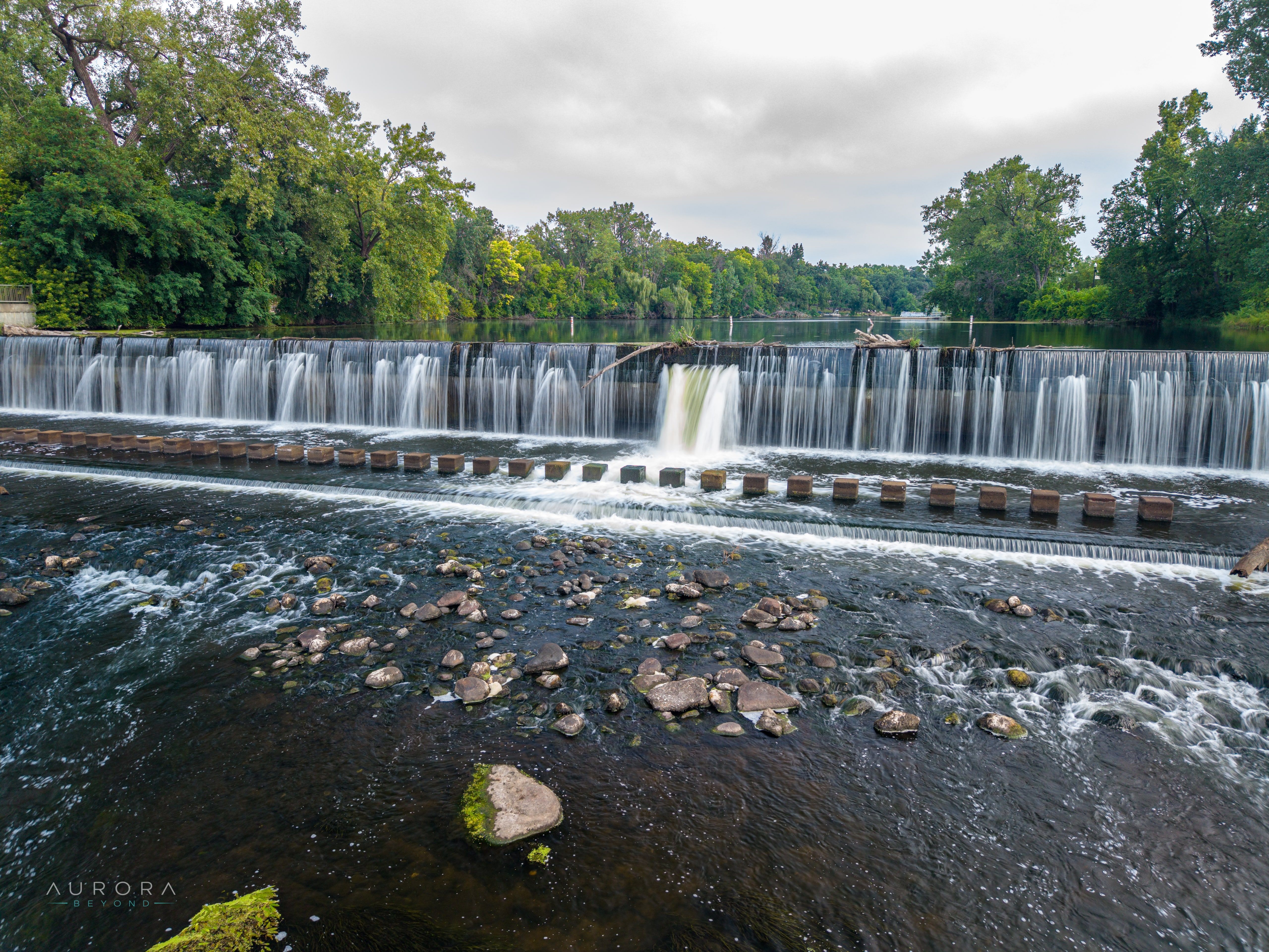 low photo of a dam.